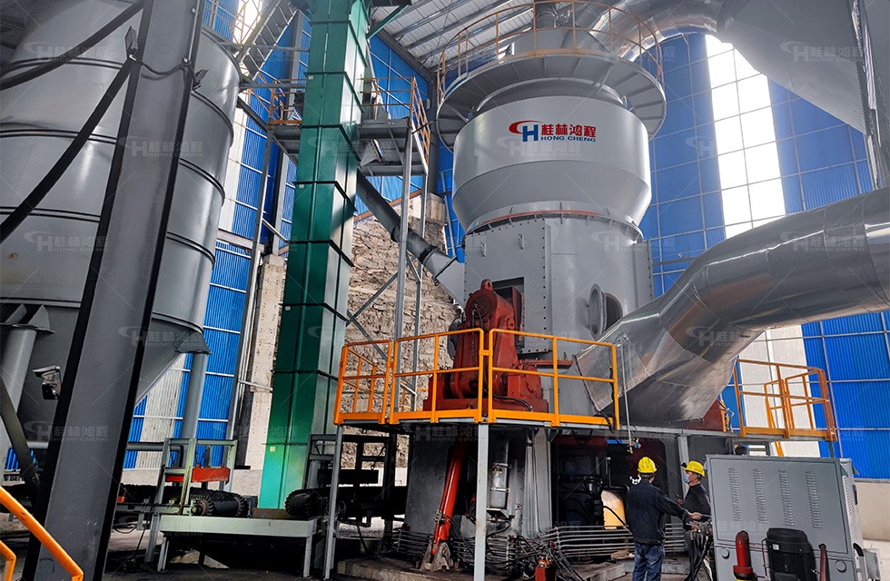 节能球团铁精粉磨粉机 高效与环保的完美结合