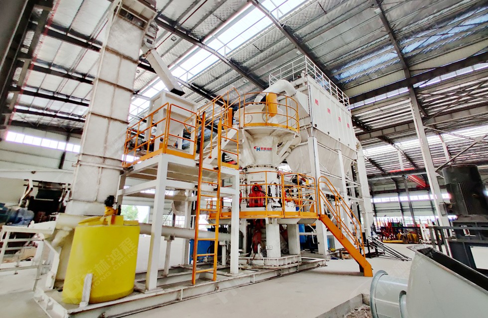 叶蜡石攻坚克难征战略性新兴产业，应用节能环保磨粉机多少钱一台？