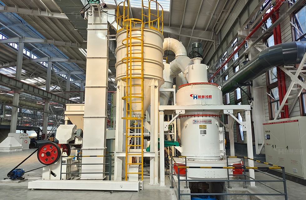 石灰石雷蒙磨粉机 石灰石雷蒙磨粉机